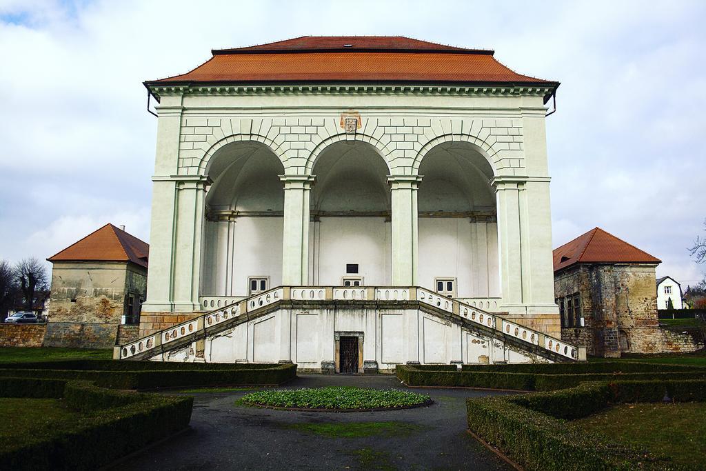 Hotel U Krale Jičín 외부 사진