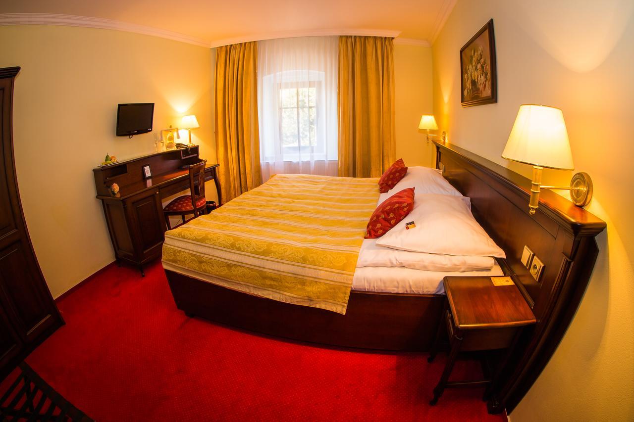 Hotel U Krale Jičín 외부 사진